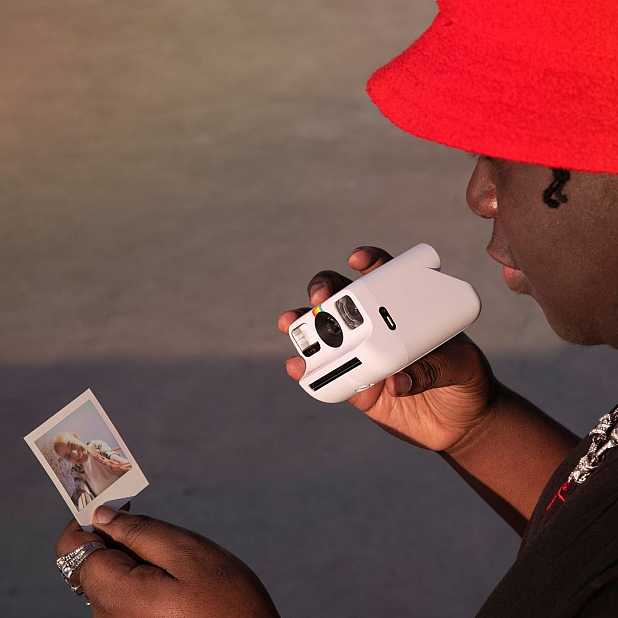 Polaroid Go: la cámara instantánea más pequeña del mundo