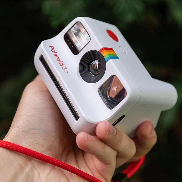 once demanda exprimir Cámara instantánea Polaroid Go. Curiosite
