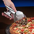 Corta tus pizzas con la nave USS Enterprise