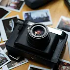 Despierta tu creatividad con la Lomo Instant Wide