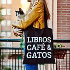 Libros, café y gatos ¿quién necesita más?