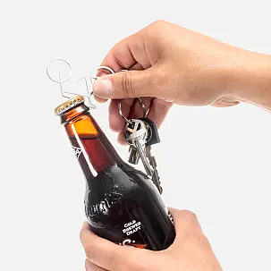 Llavero abrebotellas con forma de bicicleta 