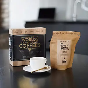 Caja de regalo con los 7 mejores cafés del mundo