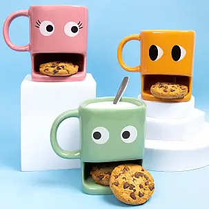 Taza con compartimento para galletas