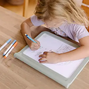 Kidydraw Pro. Pizarra luminosa para aprender a dibujar y escribir