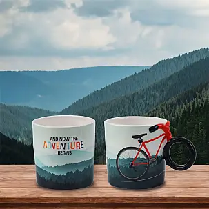 Taza con bicicleta en 3D