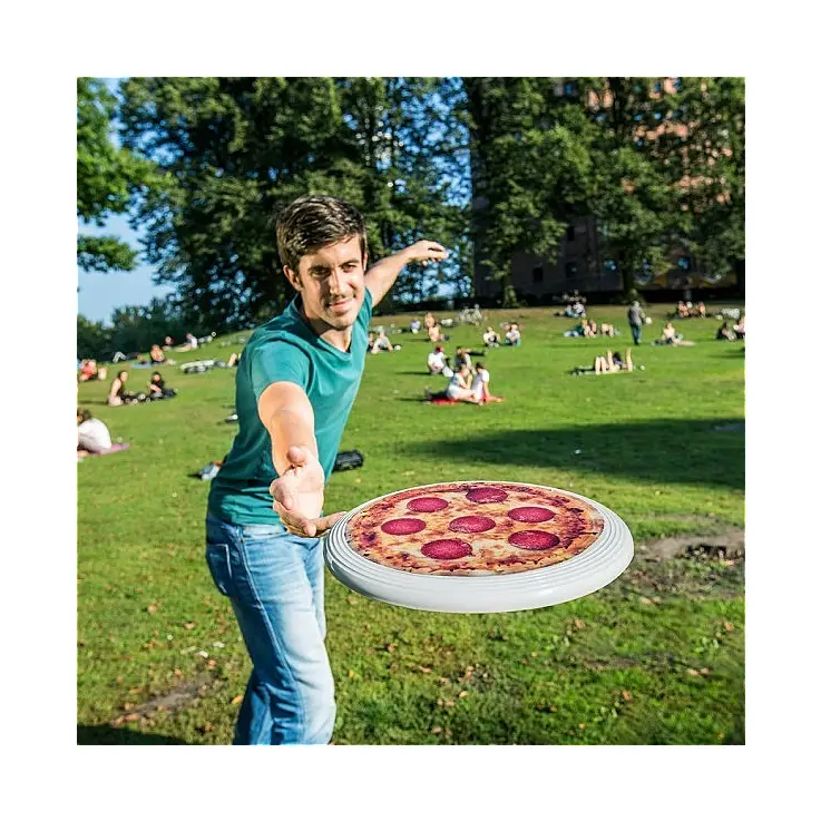 El frisbee pizza o la comida basura por los aires