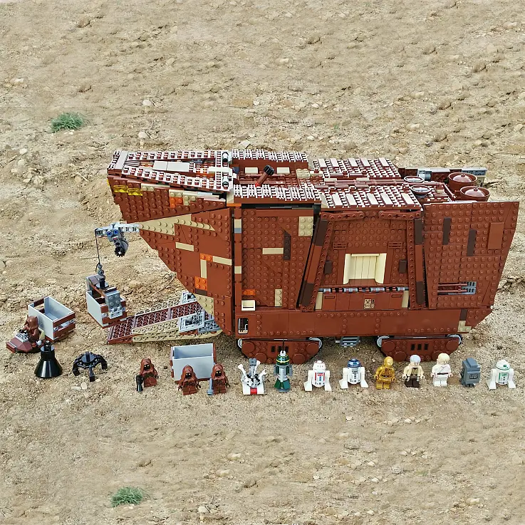 La versión de LEGO del Sandcrawler