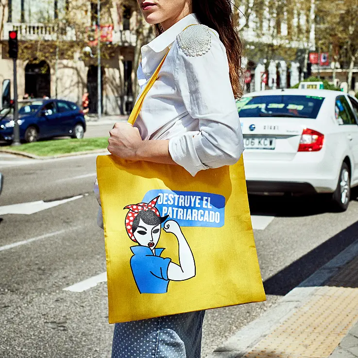 Una tote bag combativa