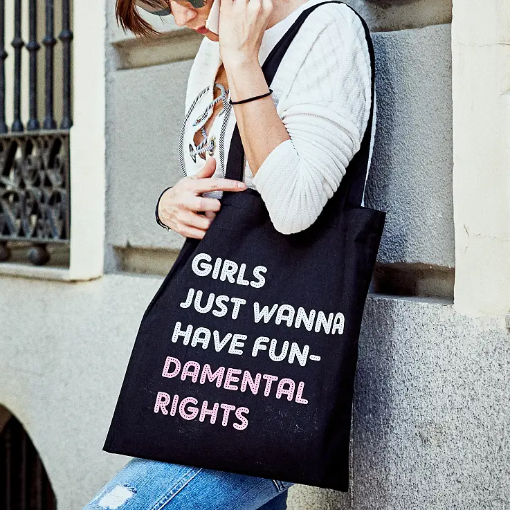 Una tote bag combativa