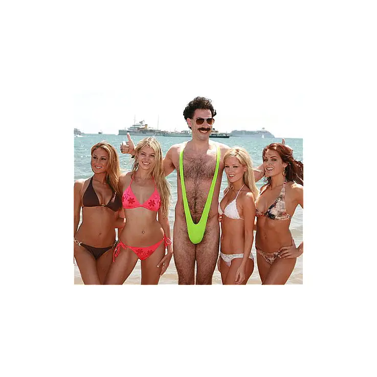 Borat y su Mankini en la playa de Cannes