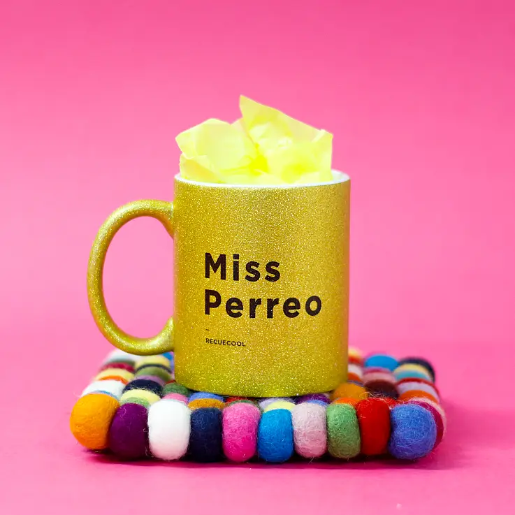 Taza con mensaje de reggaeton: Miss Perreo