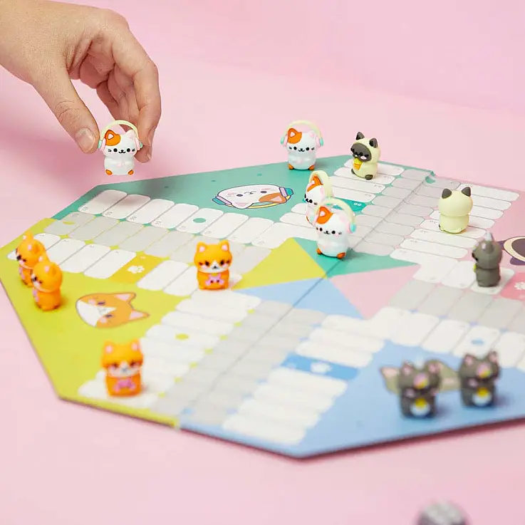 Juego de parchís kawaii con gatitos