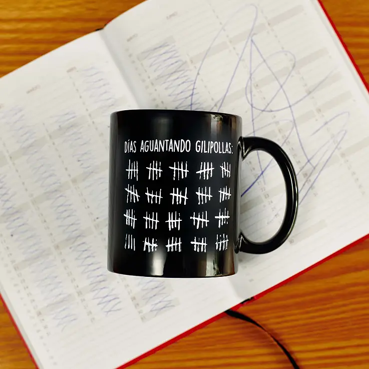 Lanza una indirecta con esta taza con mensaje